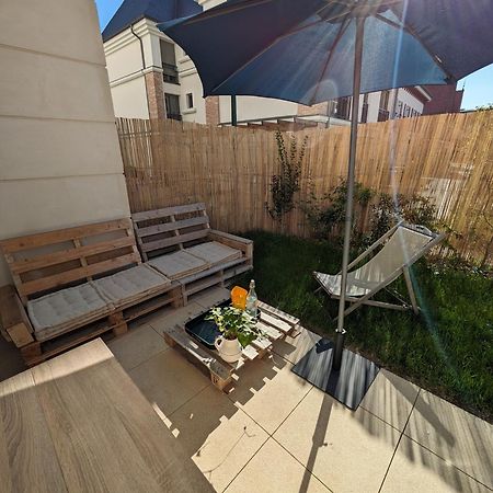Appartement De Standing Avec Jardin Clamart Ngoại thất bức ảnh